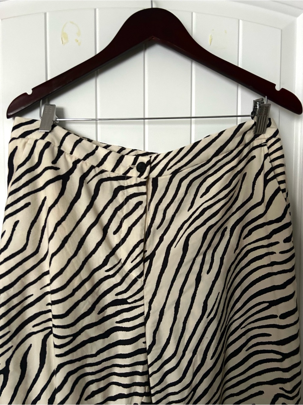 H&M Black & Cream Wide-Leg Pants with Zebra Print